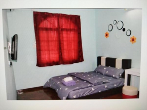 Room 33